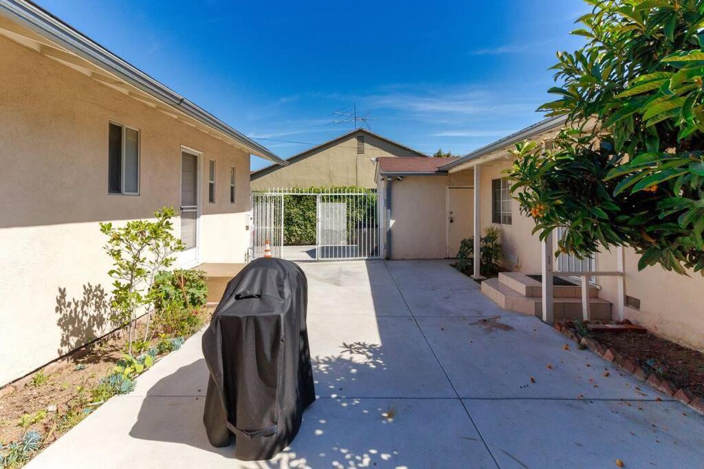 2 Bedroom Mid-wilshire Charmer Close To Downtown Casa vacanze